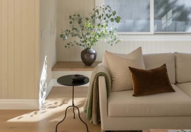 Wavell Heights Queenslander living room bench seat using HW6309 Waterford plank 